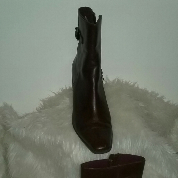 Boots/JJLIANNE sz 8.5 Heel 3" brown - Picture 1 of 2